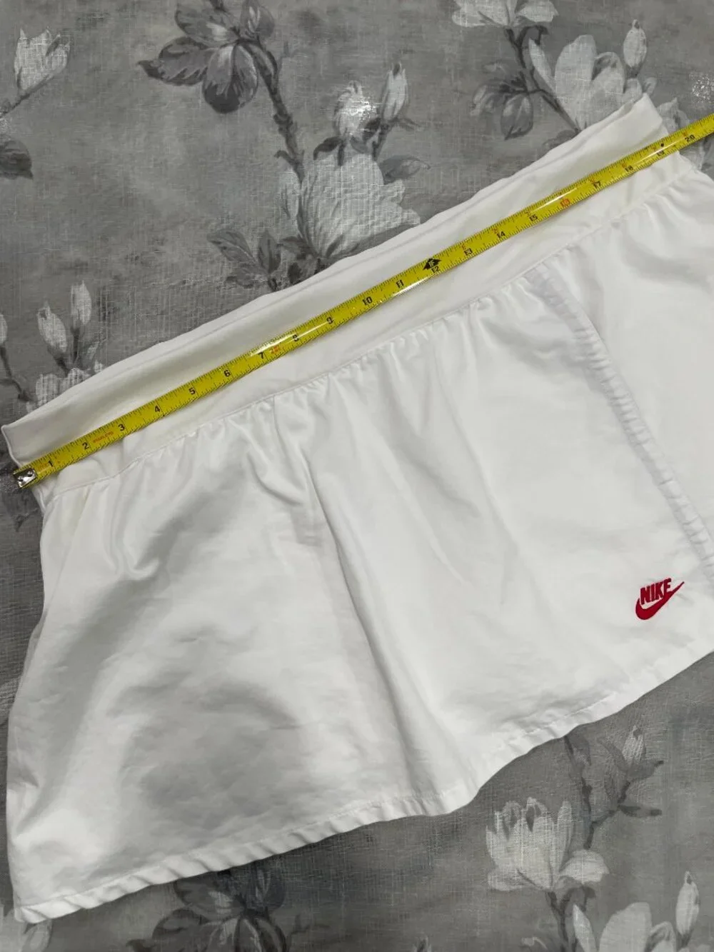 Nike Dri-FIT White Tennis Skort Skirt Built-In Shorts Women’s XL Athleisure